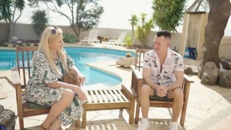 Rough outdoor dicking by the pool with blonde Marina Montana