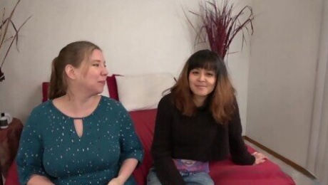 Big cock xxx with junoesque Camille Crimson and Pearl Sinclair from Desperate Amateurs